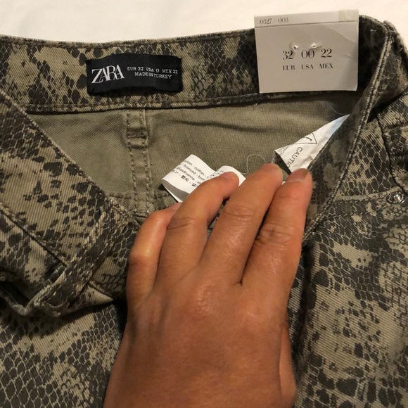 Sara-skinny high rise - Picture 3 of 4